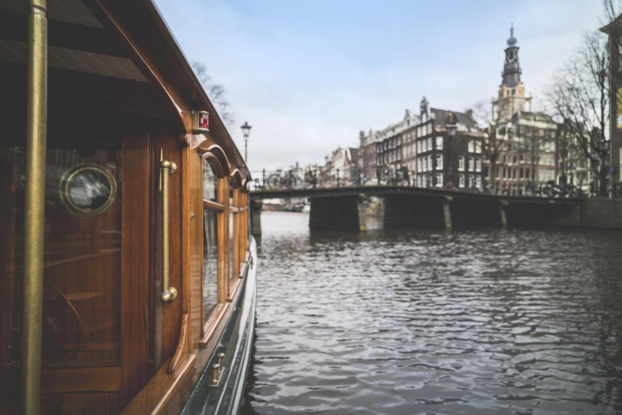 Suite Nova Amesterdão com Vista Canal