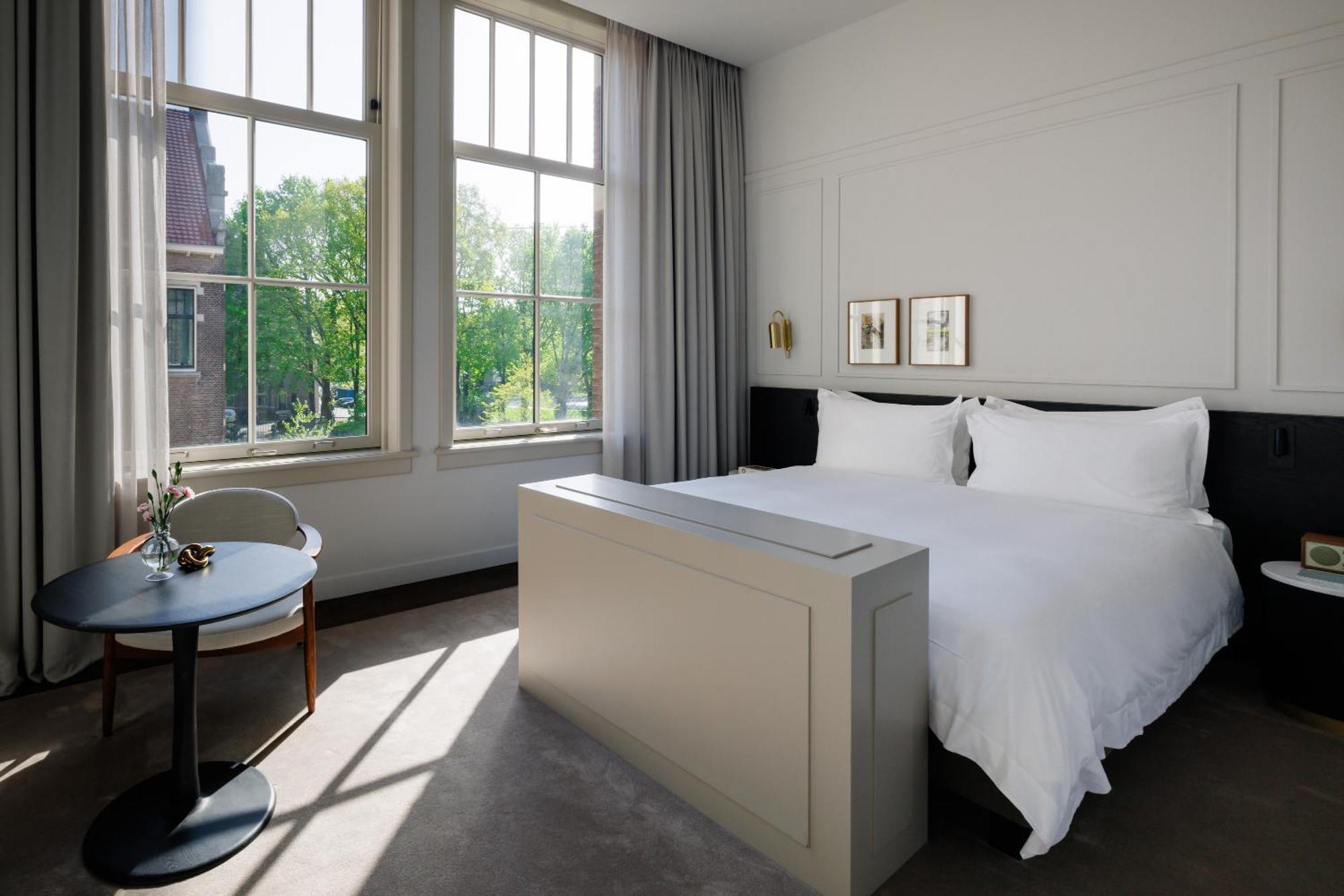 Junior Suite,1597675058:JPEG