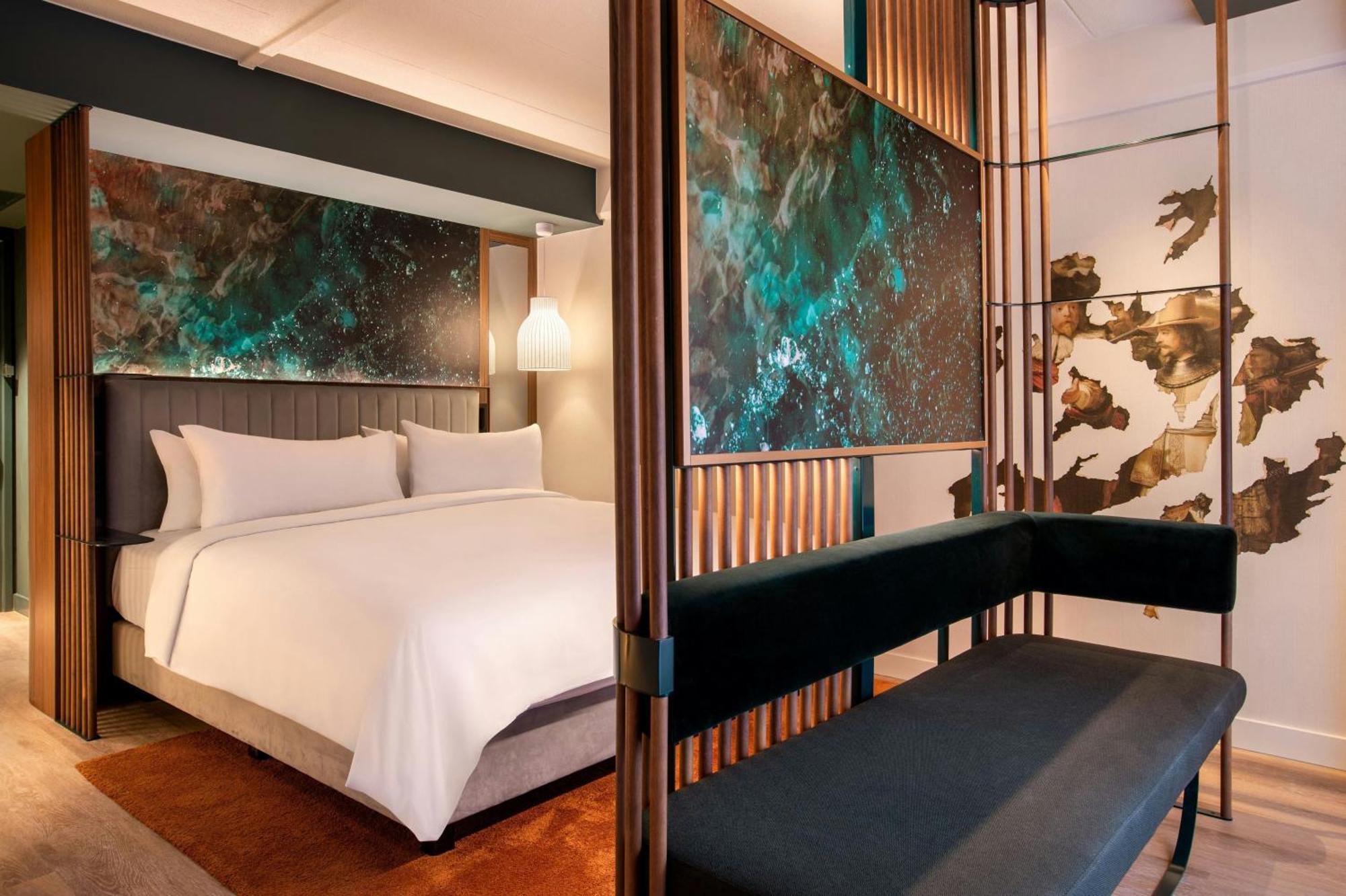 King Room