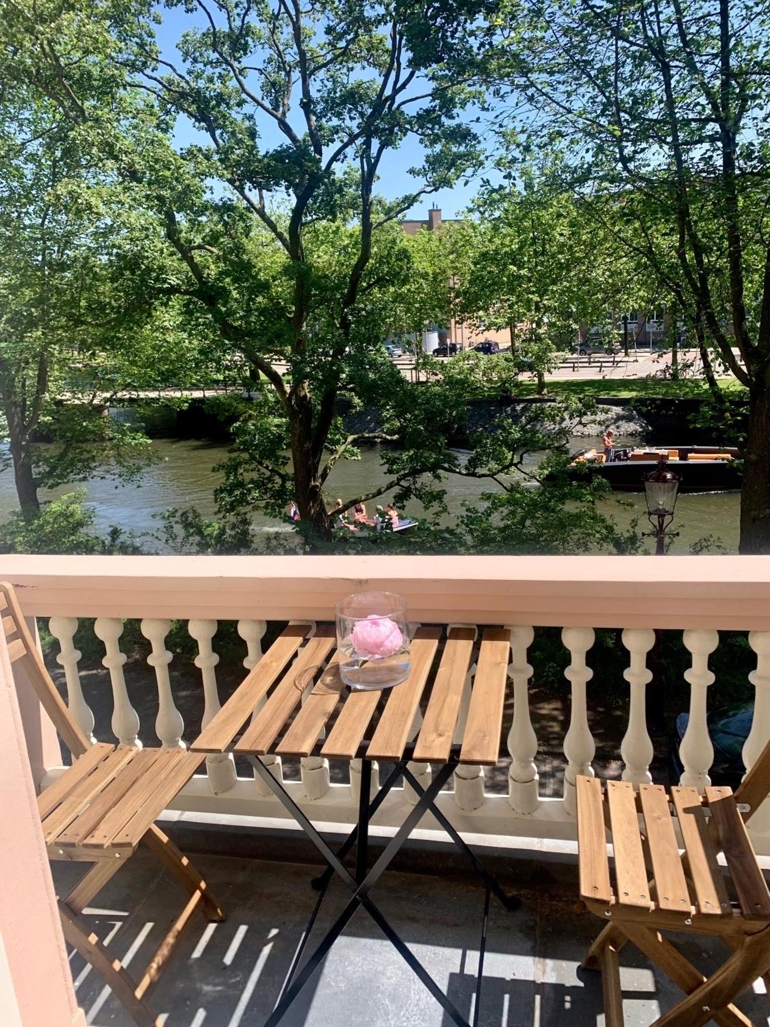 King Suite balcony canal view