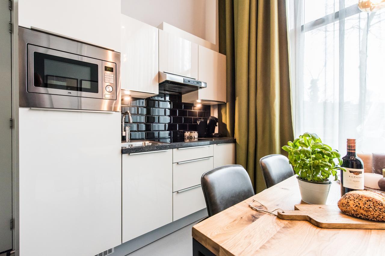 Large 1 Bedroom Apartment Accessible Duplex