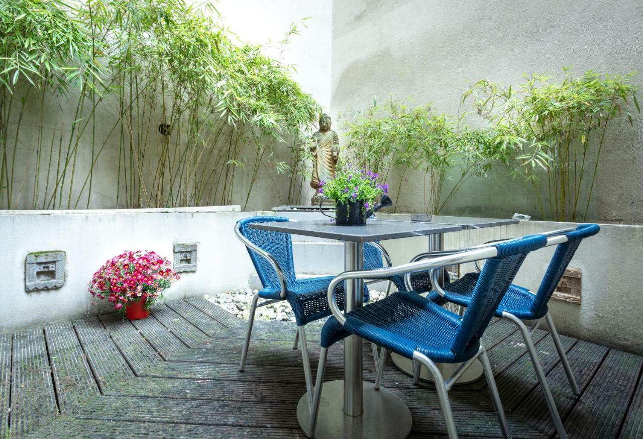 Chambre Double Confort avec Terrasse - Sous-Sol