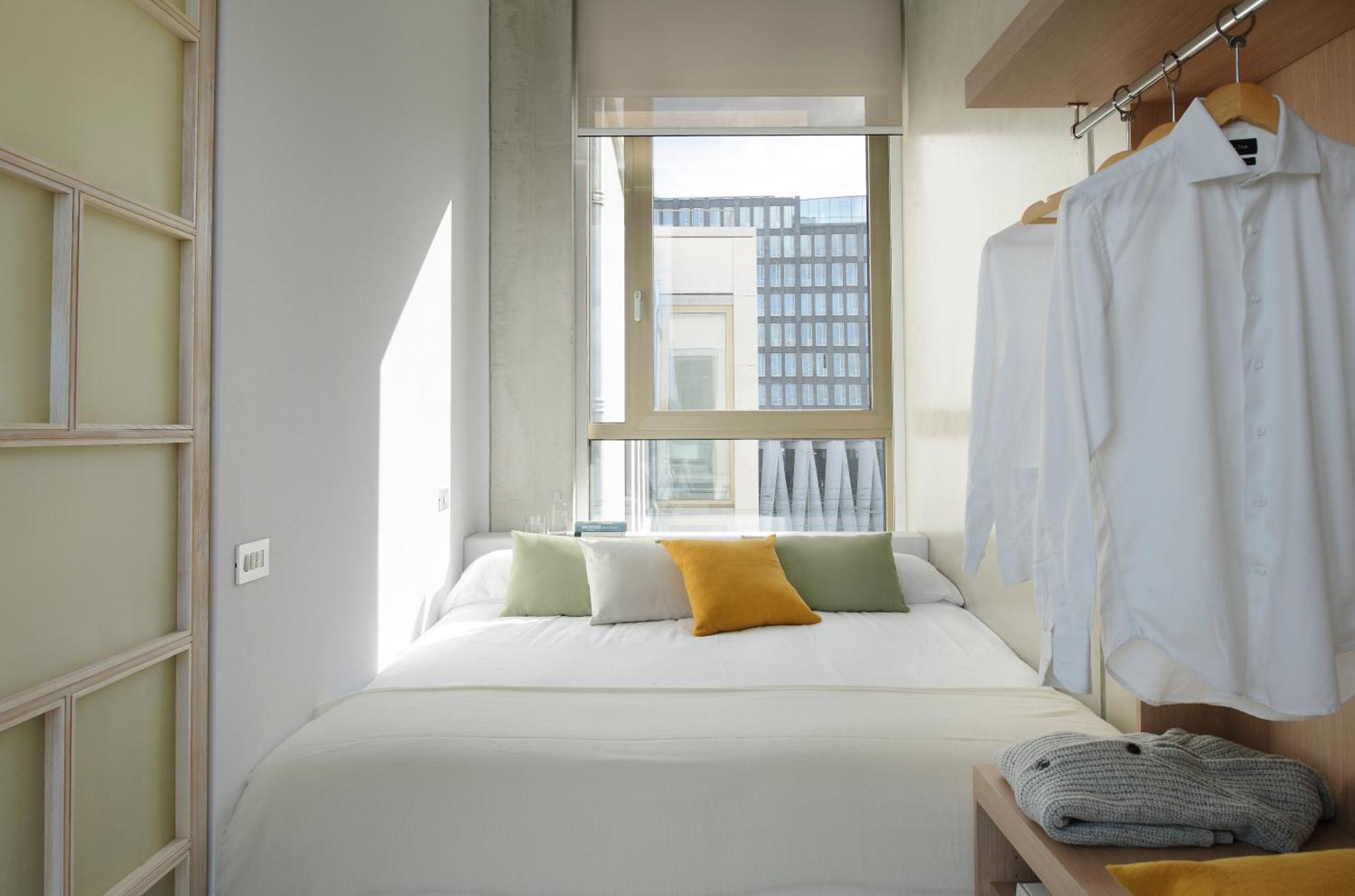 Three-Bedroom Apartment River View