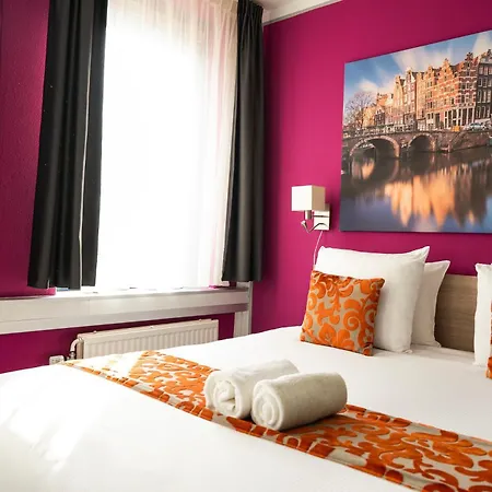 Amsterdam Teleport Hotel-2
